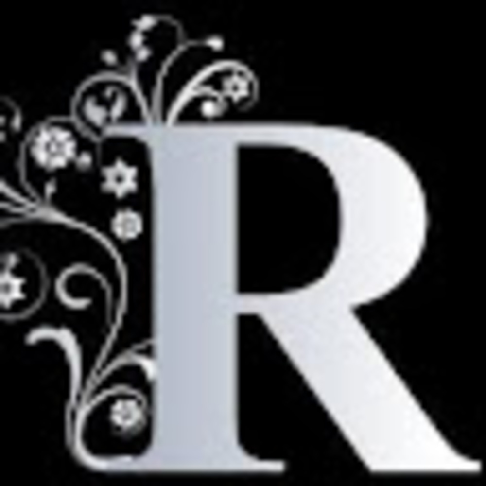 Meet your Posher, Riya